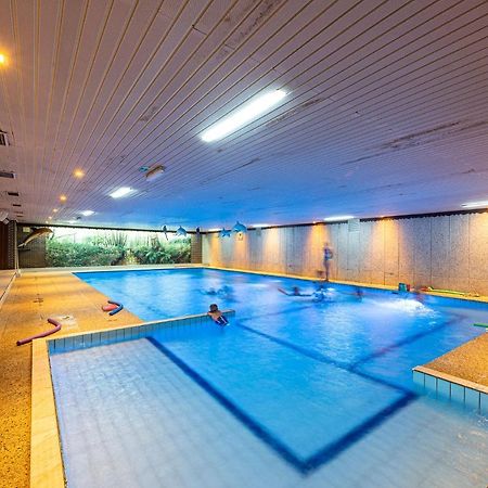 Vakantiepark Wilhelm Tell Superieur Chalet Opglabbeek Екстериор снимка